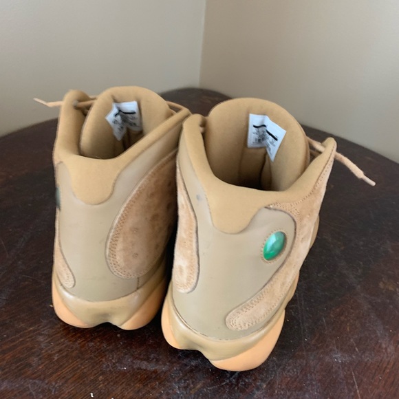 Jordan 13 wheat size 14 - Picture 3 of 7